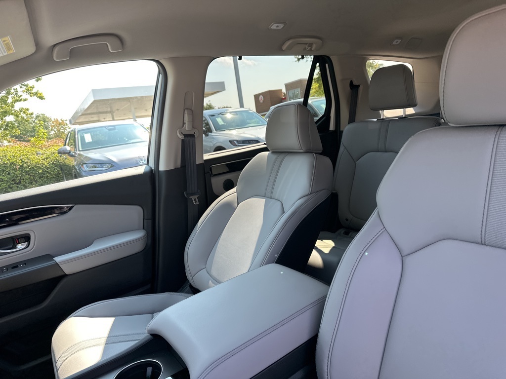 2025 Honda Pilot EX-L photo 22