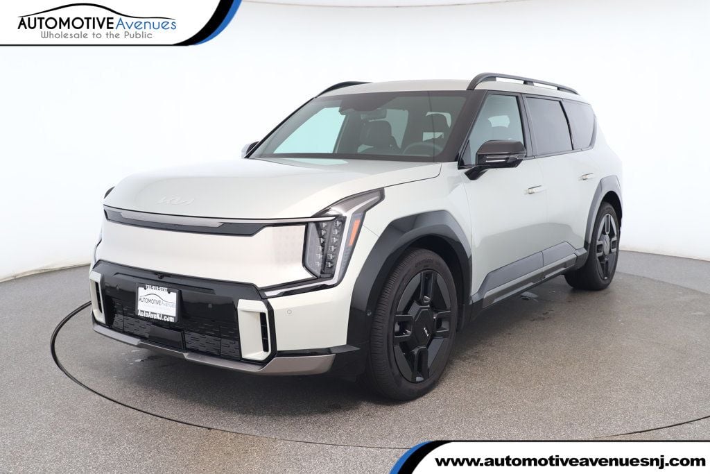 2024 Kia Ev9 GT-Line's photo