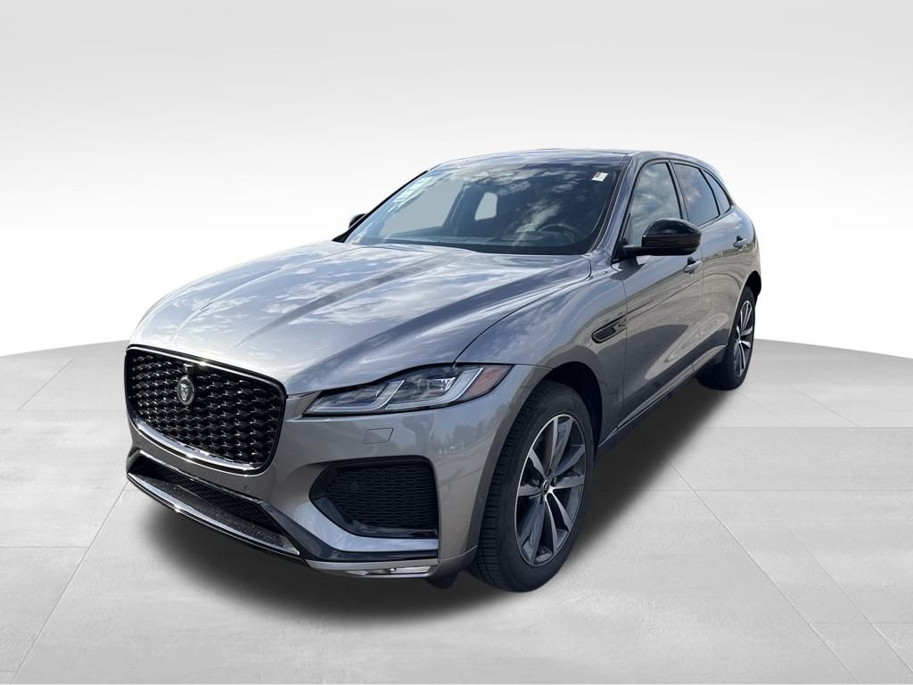 2026 Jaguar F-Pace R-Dynamic S's photo