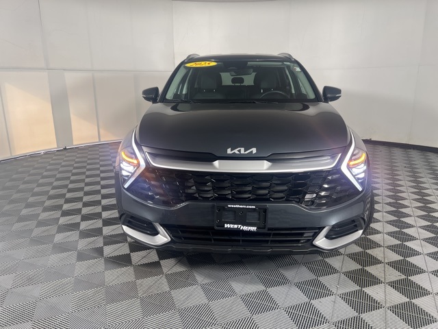 2025 Kia Sportage EX photo 2