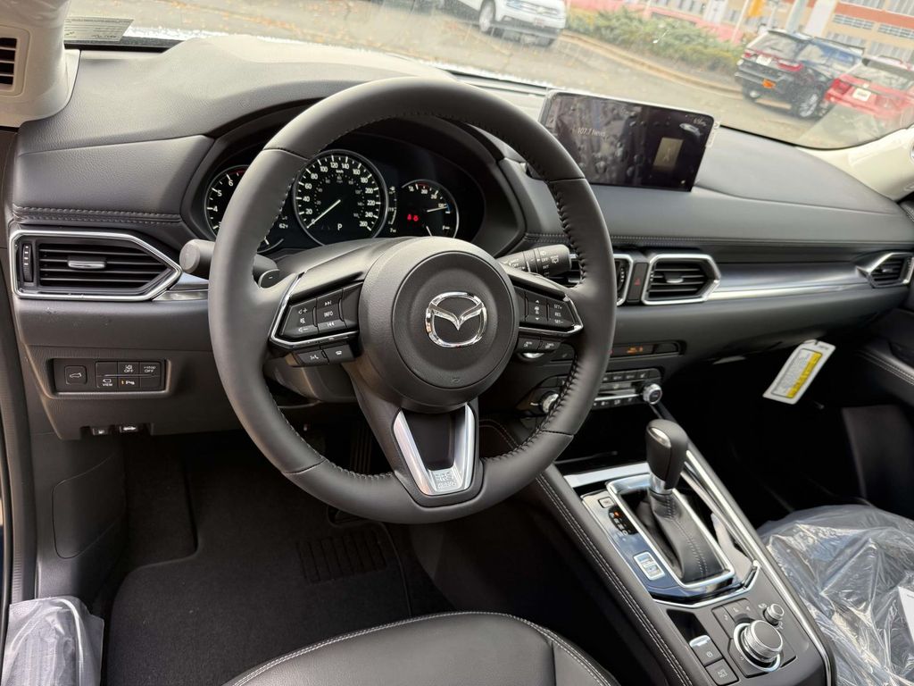2025 Mazda CX-5 2.5 Premium Plus photo 2
