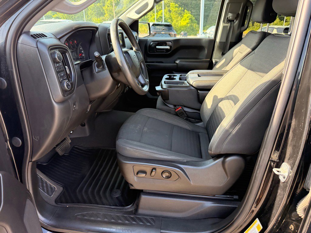 2023 Chevrolet Silverado 1500 Custom Trail Boss photo 9