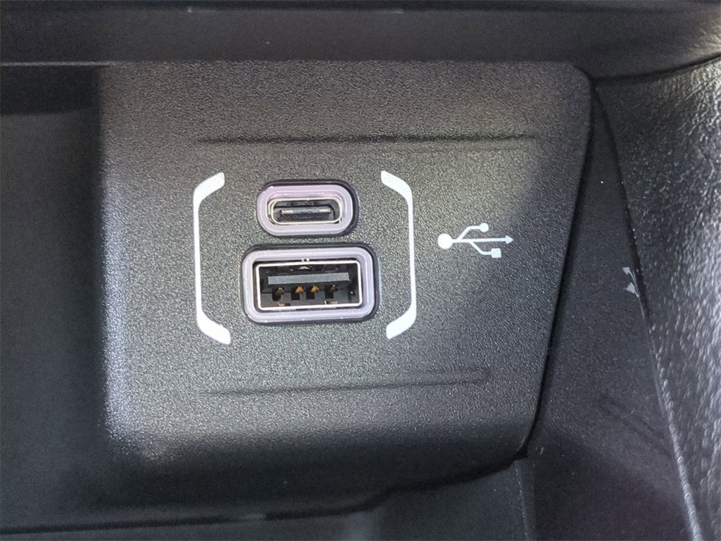 2025 Jeep Compass Latitude photo 17