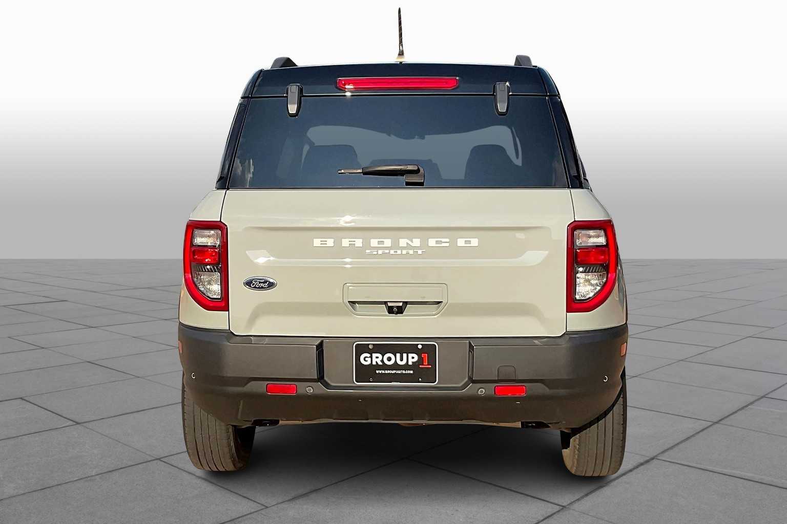 2022 Ford Bronco Sport Outer Banks photo 4