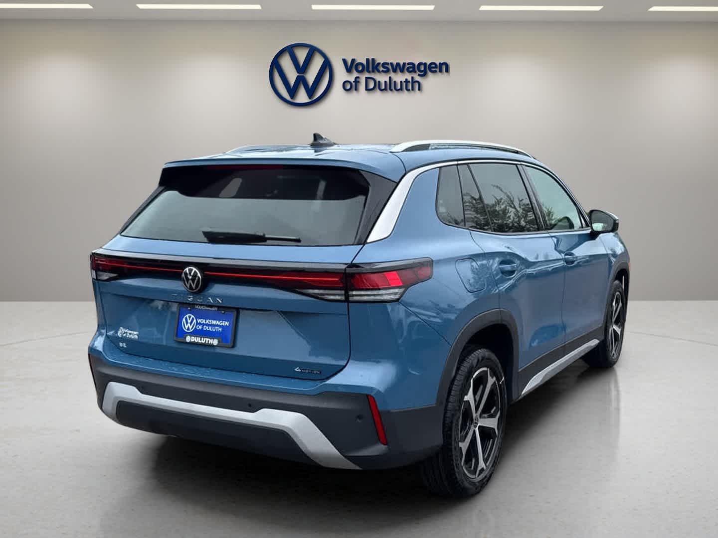 2025 Volkswagen Tiguan SE photo 4