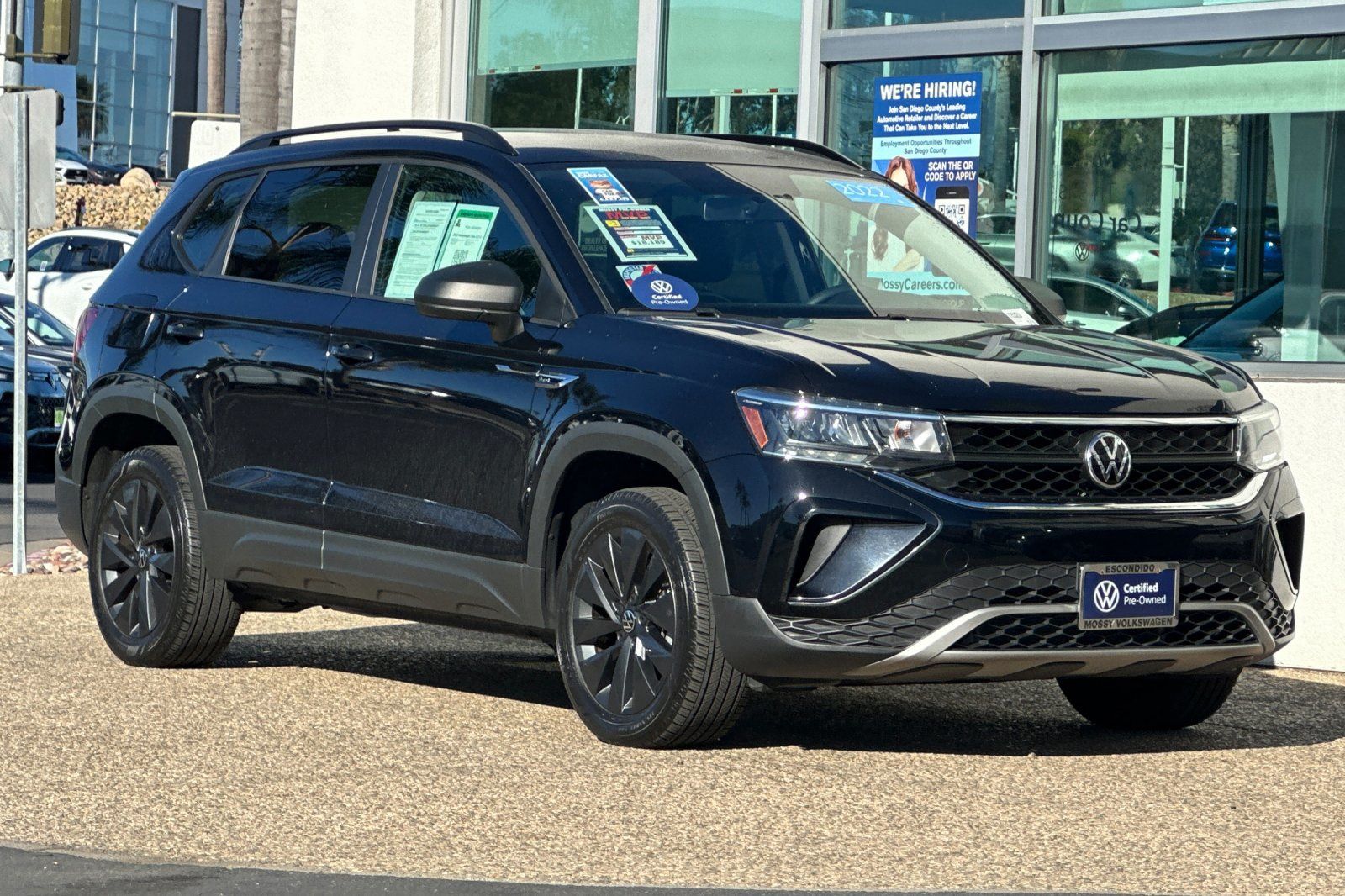 2022 Volkswagen Taos S photo 2