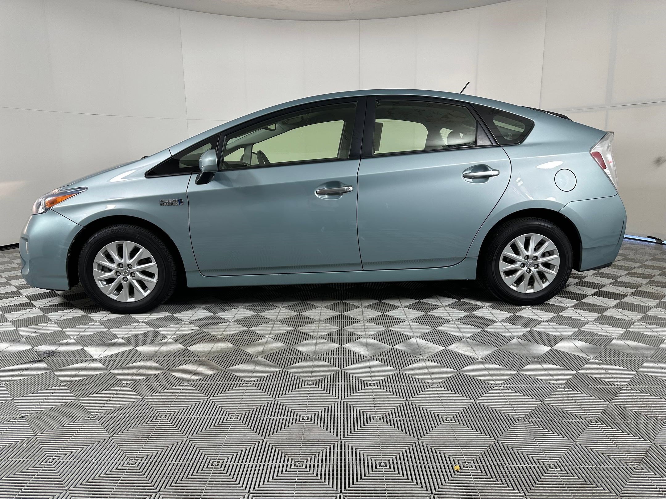 Used 2013 Toyota Prius Plug-In Advanced with VIN JTDKN3DP0D3031577 for sale in Santa Fe, NM