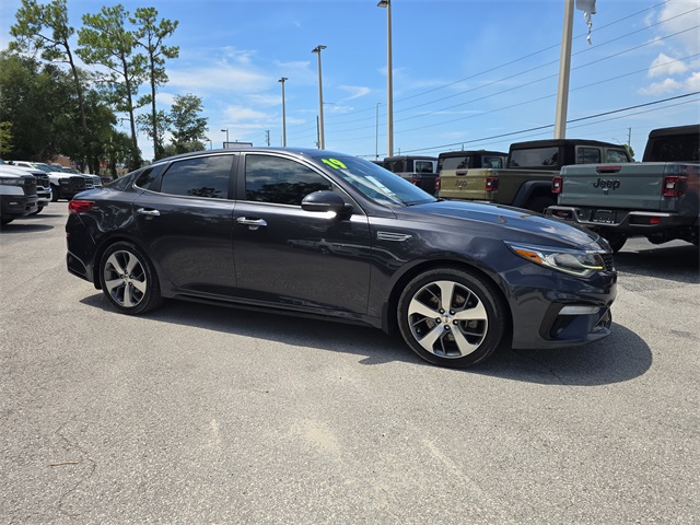Used 2019 Kia Optima S with VIN 5XXGT4L38KG319120 for sale in Brooksville, FL