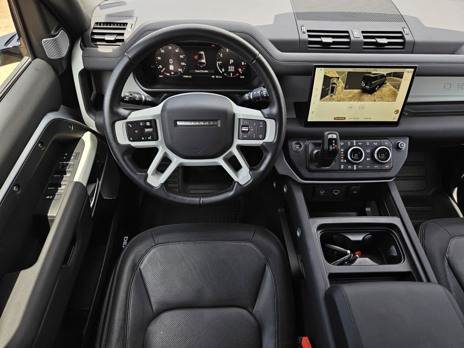 2024 Land Rover Defender X-Dynamic SE photo 33