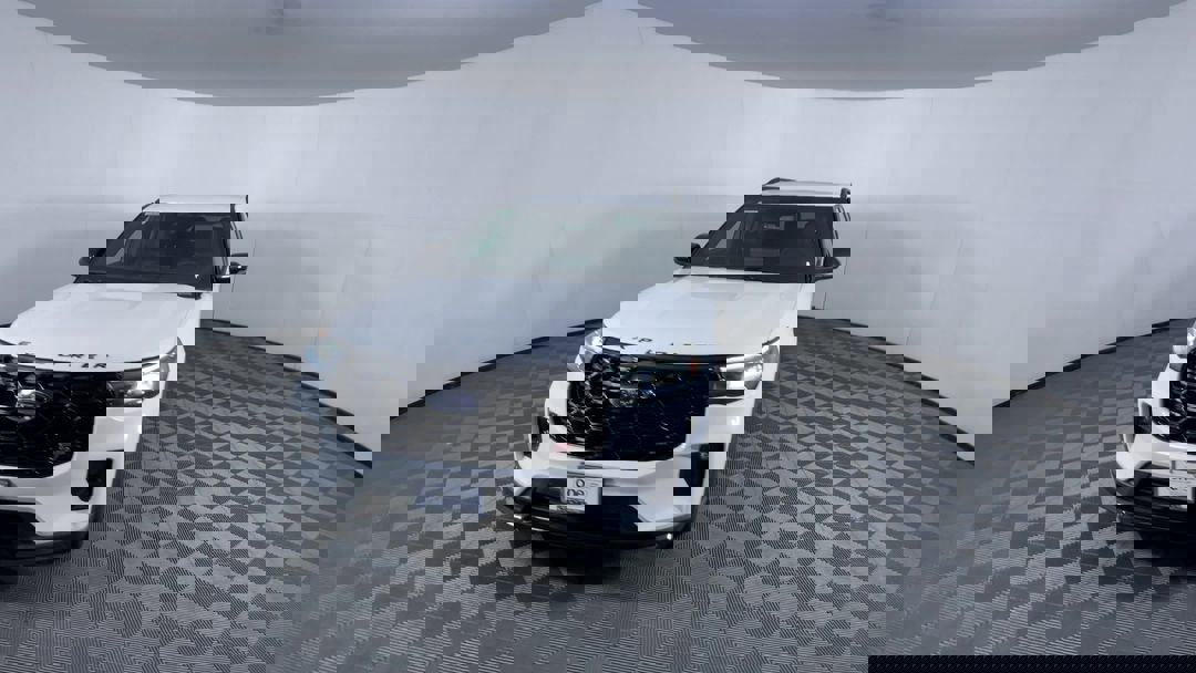 2025 Ford Explorer ST photo 3