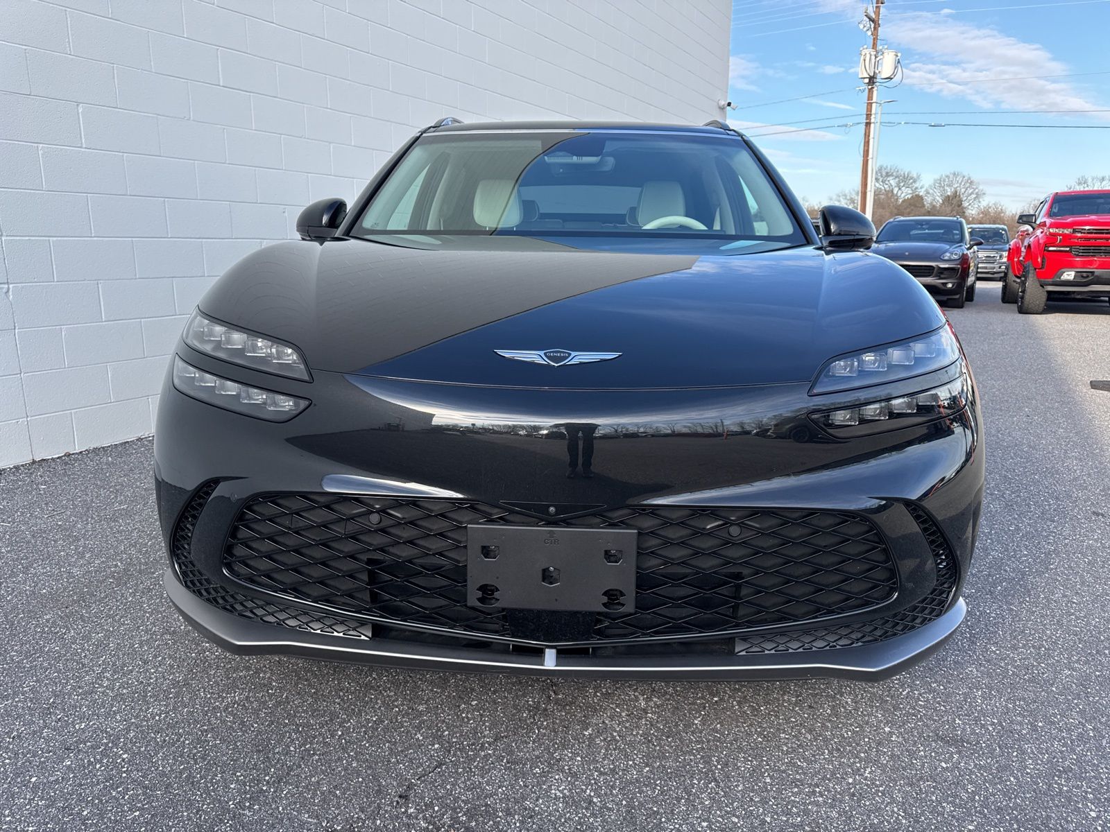 Used 2025 GENESIS GV60 Advanced with VIN KMUKCDSC9SU027608 for sale in Hickory, NC