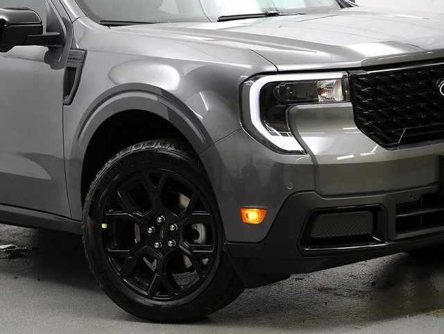 2025 Ford Maverick Lariat photo 3