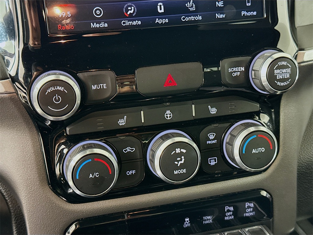 2019 Ram 1500 Big Horn Lone Star photo 16