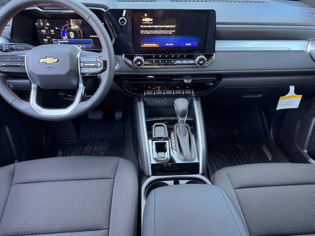 2025 Chevrolet Colorado Work Truck LT photo 12