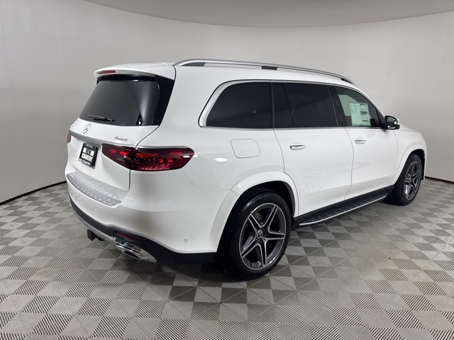 2026 Mercedes Benz GLS 450 4MATIC photo 6