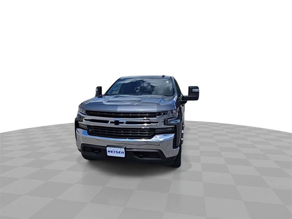 2020 Chevrolet Silverado 1500 LT photo 3