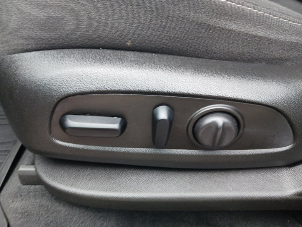 2021 Chevrolet Traverse Cloth photo 8