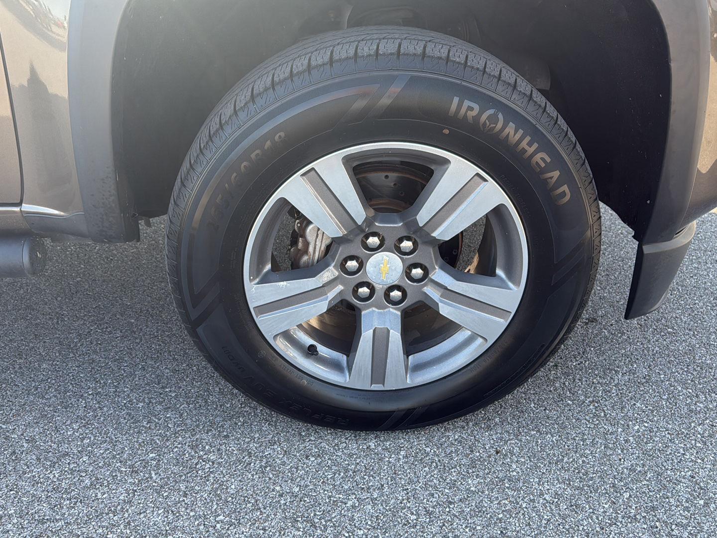 2015 Chevrolet Colorado LT photo 14