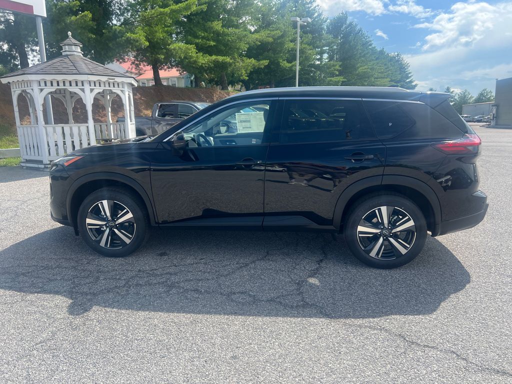 2025 Nissan Rogue SL photo 2