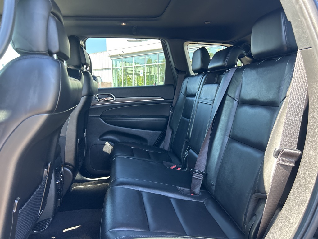 2022 Jeep Cherokee Limited photo 8