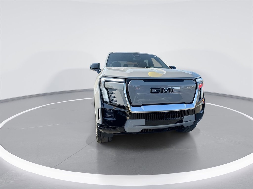 2025 Gmc Sierra EV Denali photo 3