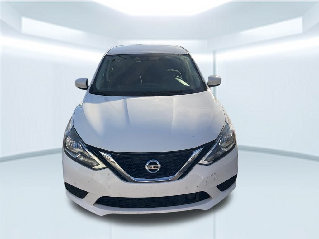 2019 Nissan Sentra S photo 3
