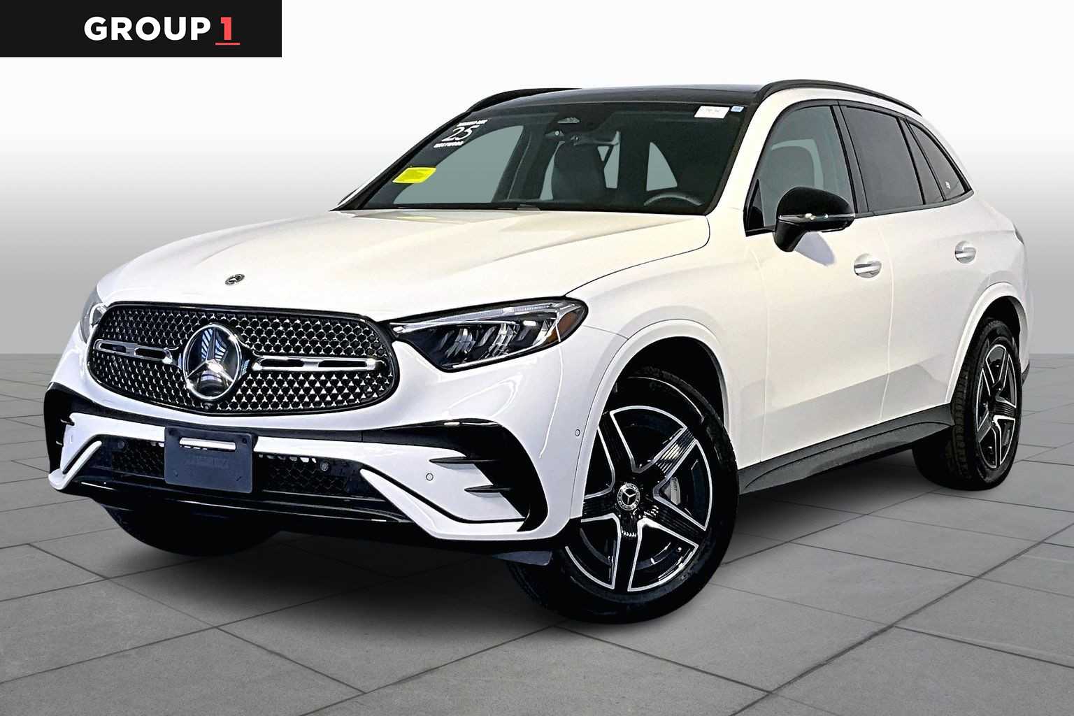 2025 Mercedes-Benz GLC Base's photo