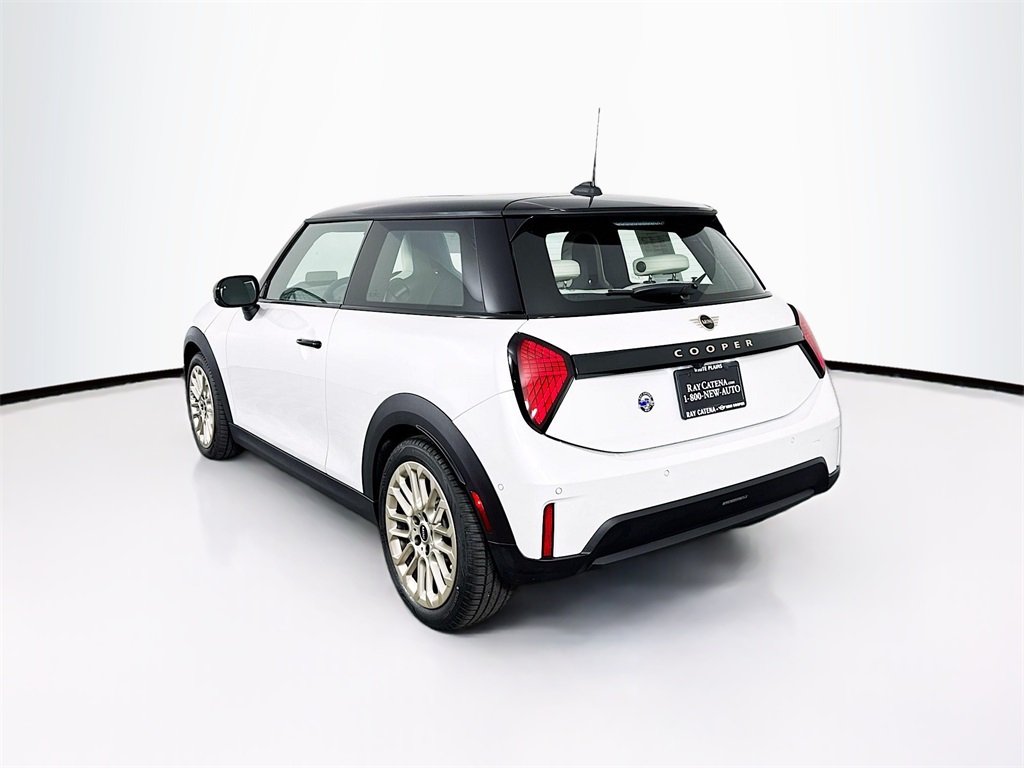 2025 Mini Cooper photo 5