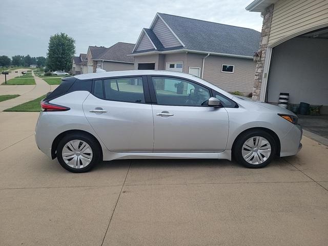 Used 2023 Nissan Leaf S with VIN 1N4AZ1BV4PC562698 for sale in St. Louis, MO