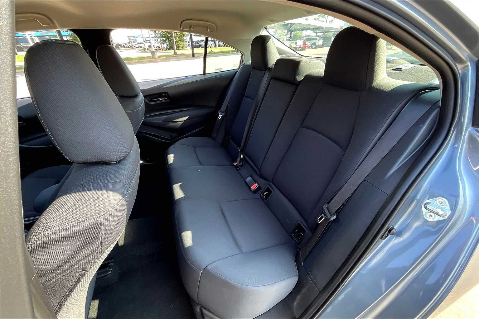 2024 Toyota Corolla LE photo 18