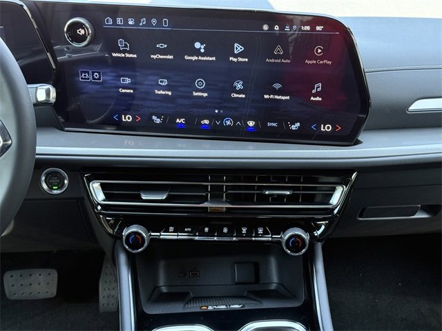 2026 Chevrolet Traverse photo 23