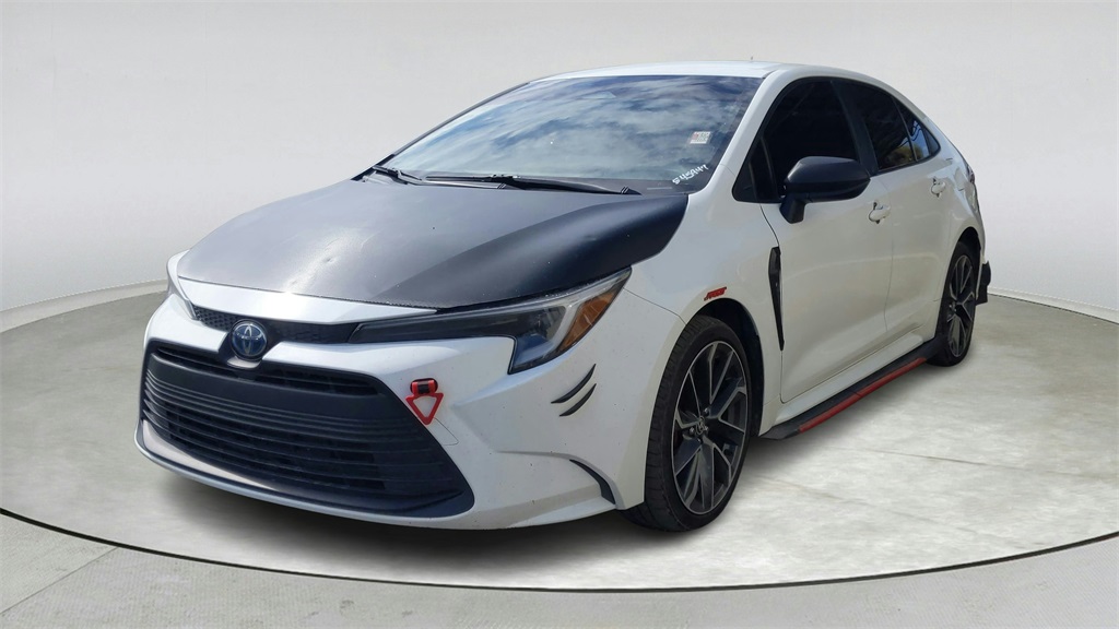 2024 Toyota Corolla Hybrid LE photo 3