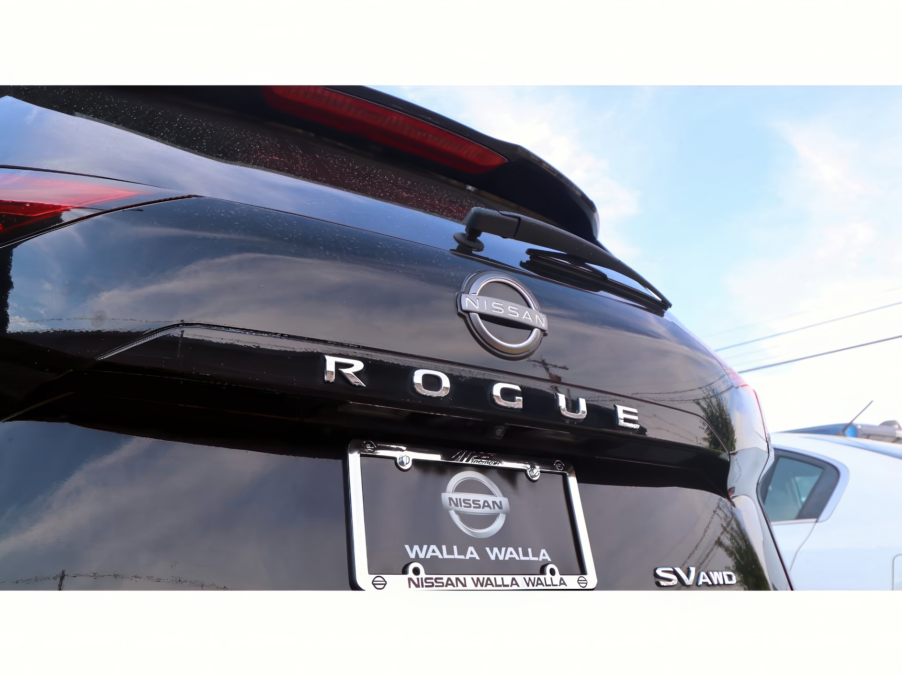 2023 Nissan Rogue SV photo 8