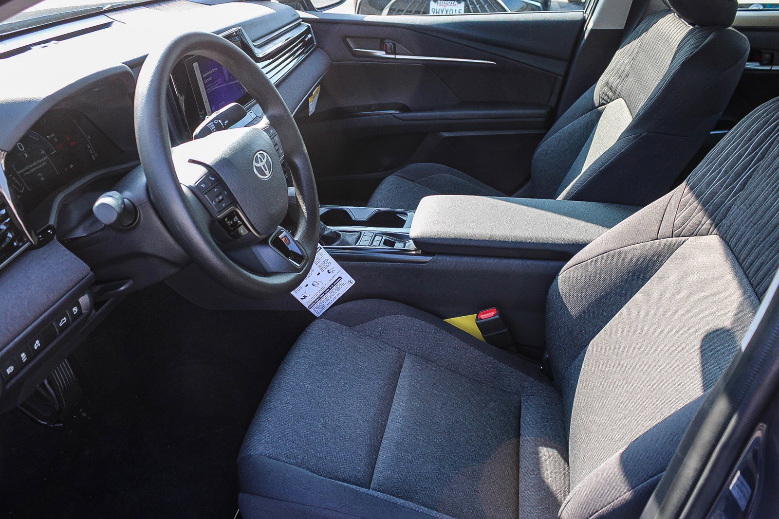 2025 Toyota Camry LE photo 18