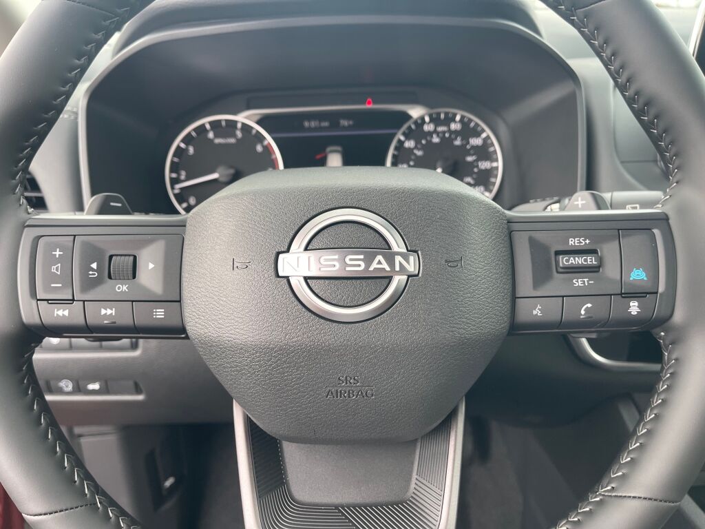 2026 Nissan Rogue SV photo 10