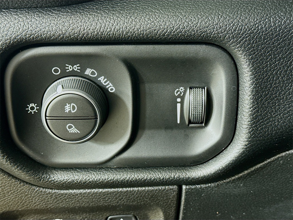 2022 Ram 1500 Big Horn Lone Star photo 13