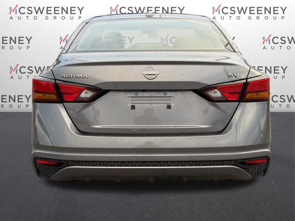 2024 Nissan Altima 2.5 SV photo 4