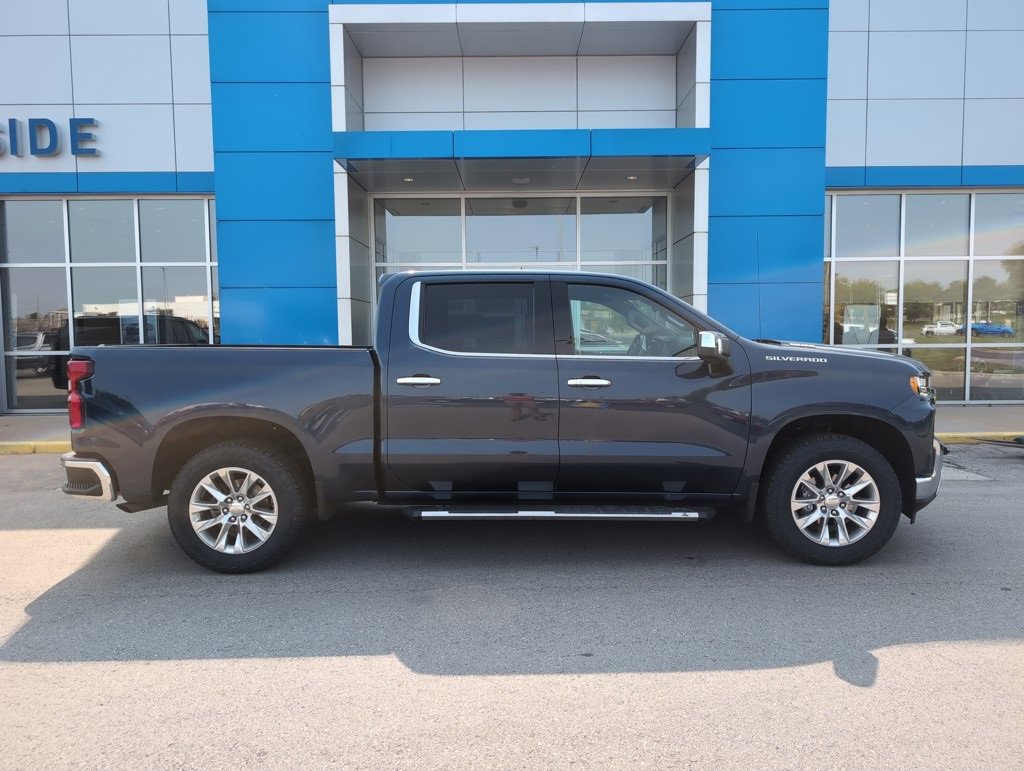 Used 2021 Northsky Blue Metallic Chevrolet LTZ image 1