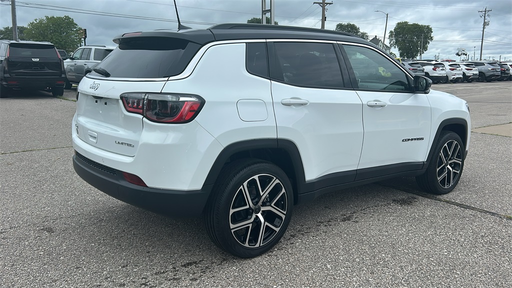 2025 Jeep Compass Limited photo 2