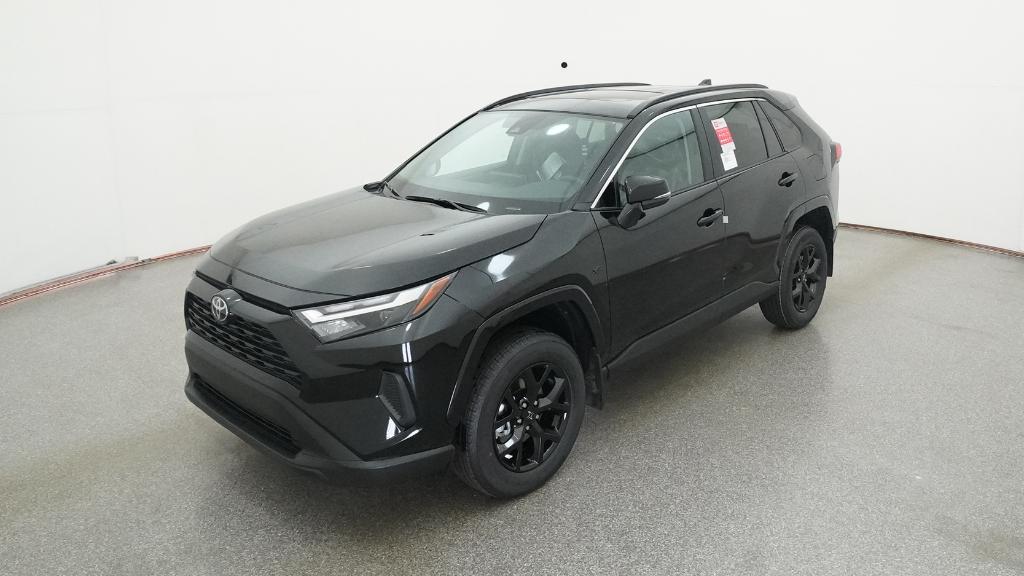 2025 Toyota RAV4 XLE's photo