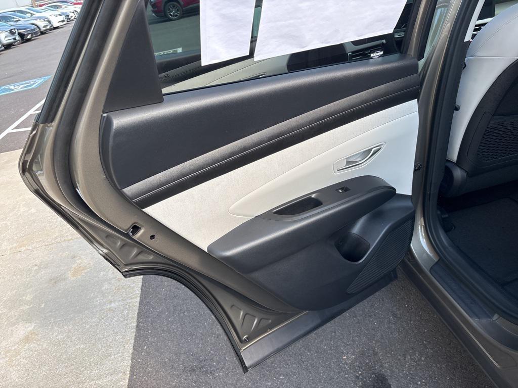 2025 Hyundai Tucson Hybrid SEL Convenience photo 16