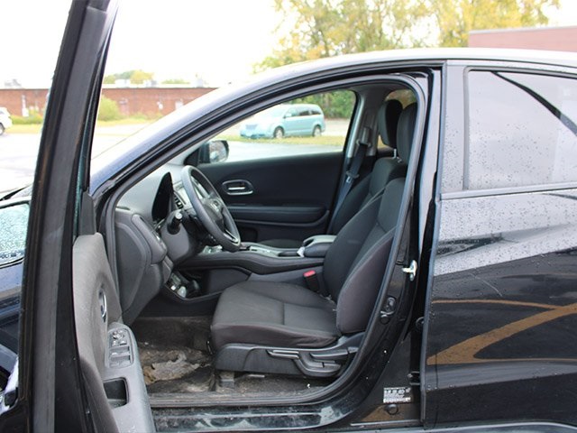2017 Honda HR-V EX photo 12