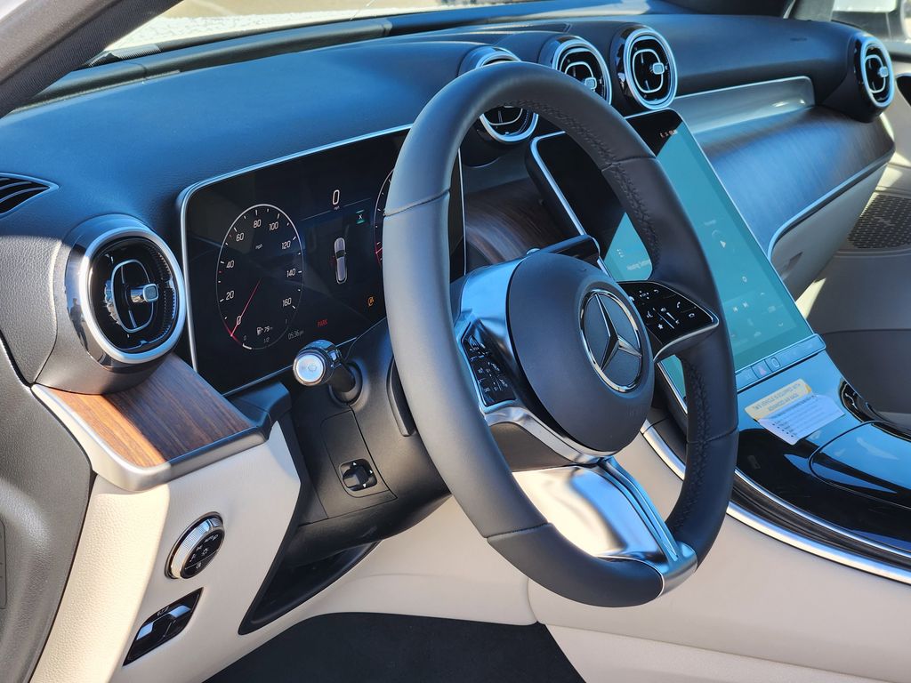 2026 Mercedes Benz GLC 300 4MATIC photo 12