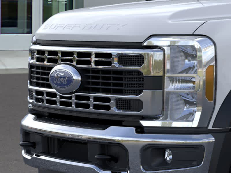 2025 Ford F-550 XL photo 16