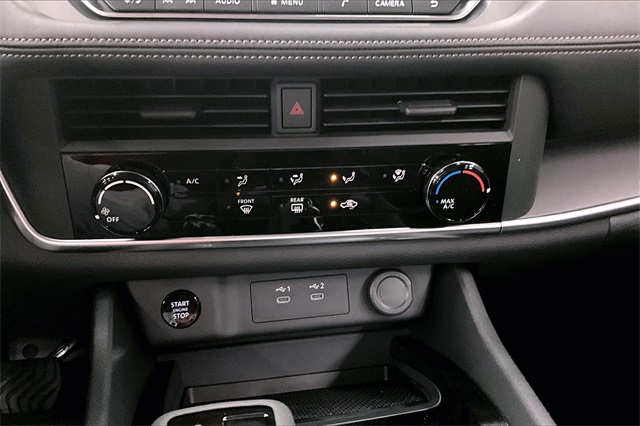 2025 Nissan Rogue S photo 24