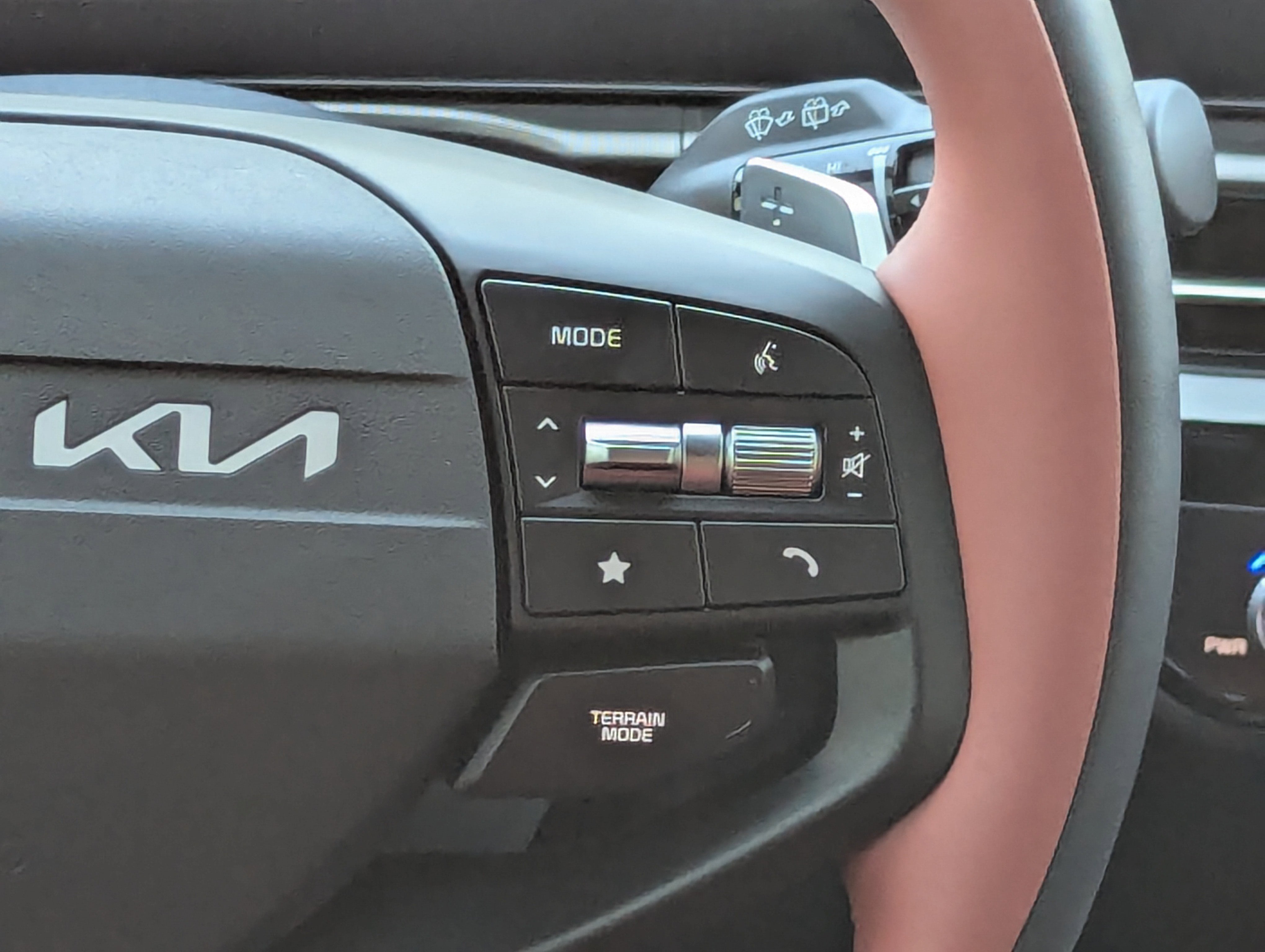 2026 Kia Sportage Hybrid SX Prestige photo 5