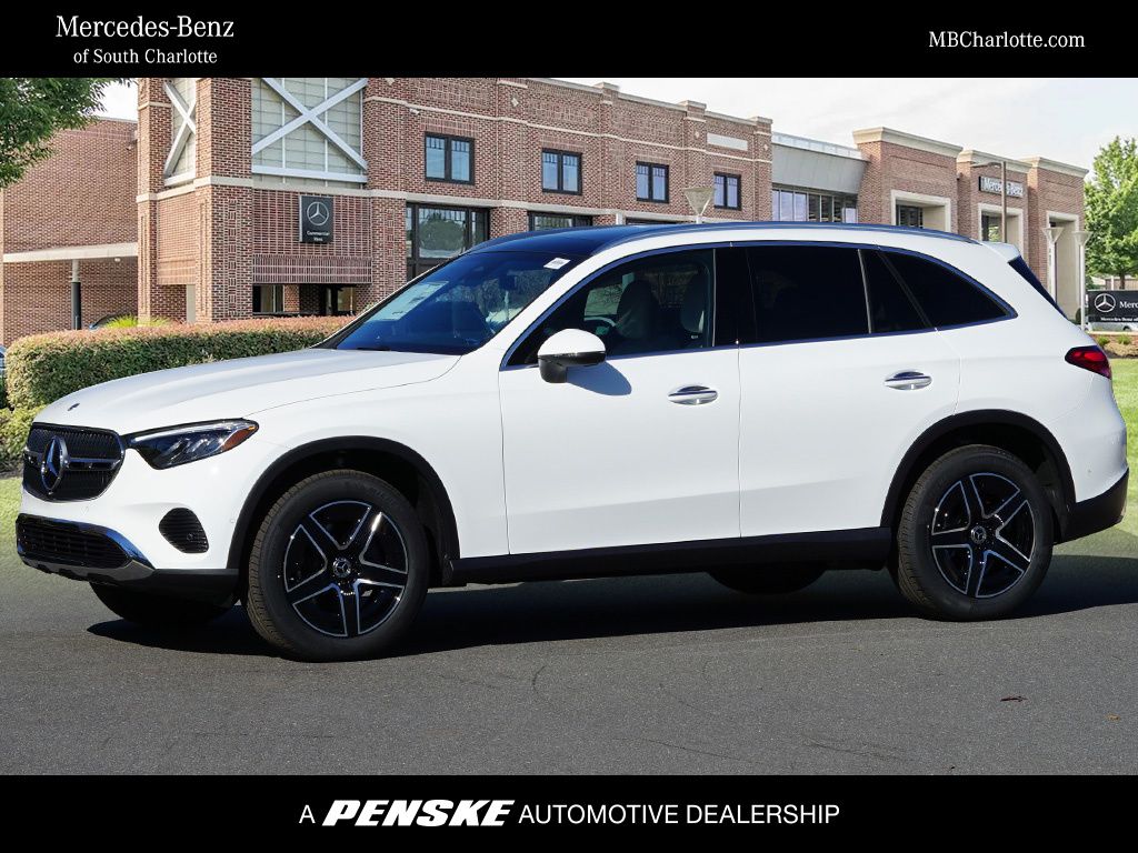 2026 Mercedes-Benz GLC Base's photo