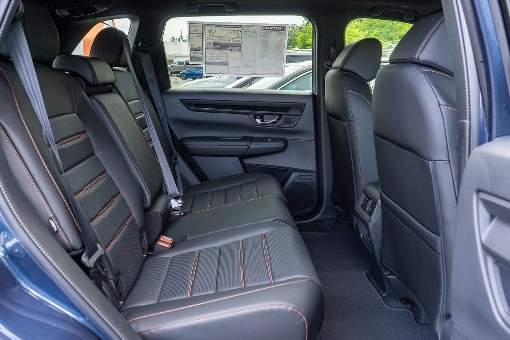 2026 Honda CR-V Hybrid Sport-L photo 9