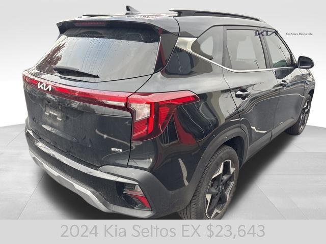 2024 Kia Seltos EX photo 3
