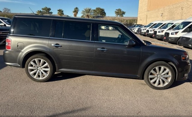 2019 Ford Flex Limited's photo